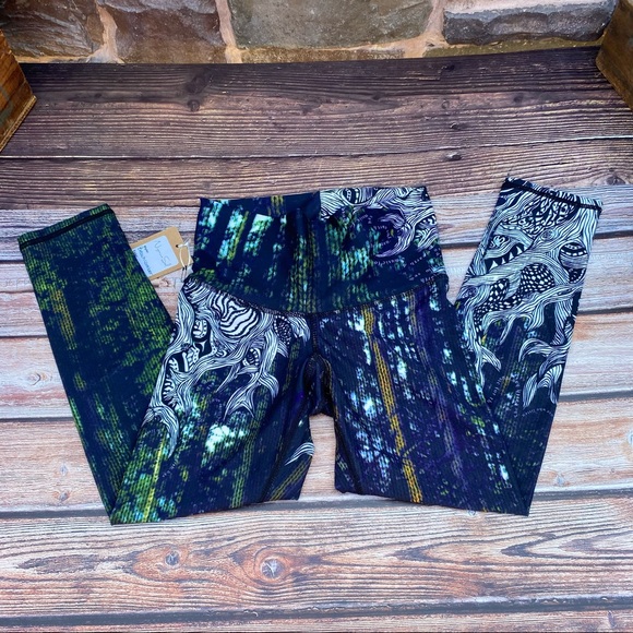 ✨VINTAGE NIYAMA SOL HOMEGROWN BEACHCOMBER 7/8 LEGGING NWT XS - Picture 2 of 10